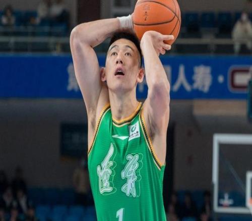 阿德利助力,勒沃库森战,胜波鸿,V体育,V体育,VSports,V体育官网